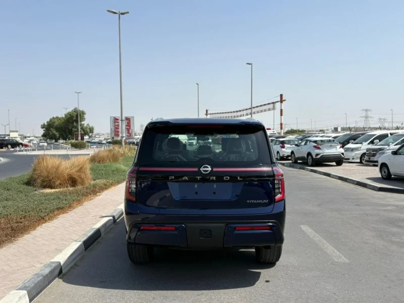 2026 NISSAN PATROL LE TITANIUM+ 6 Cylinders Engine Blue Red SUV GCC Specs