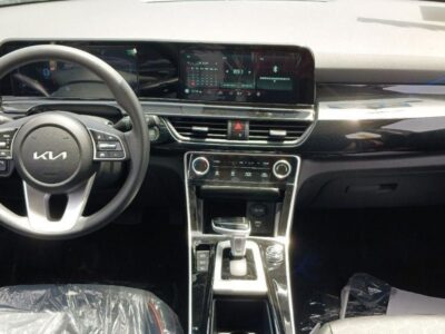 2024 Kia Seltos 1.5 Liter 4 Cylinders Petrol Engine Grey Black SUV