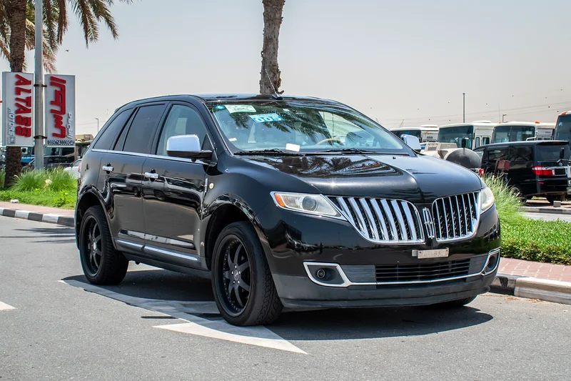 2011 Lincoln MKX Luxury 6 Cylinders Engine Black SUV Well-Maintained Car