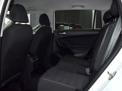 2024 Volkswagen Tiguan 4MOTION 4 Cylinders Engine White Black Crossover