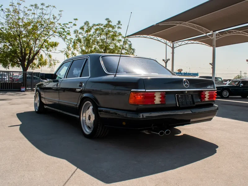 1989 Mercedes-Benz SEL-Class 560 SEL 8 Cylinders Engine Black Sedan
