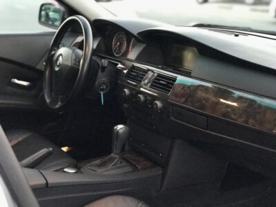 2005 BMW 530i 3.0 litres Inline 6-cylinder Engine Silver Black Sedan