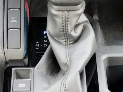 2025 Toyota Prado Other 2.4 litres 4 Cylinders Engine Petrol Black SUV