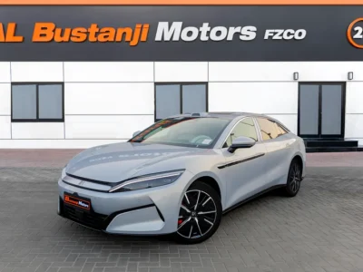 2025 BYD HAN PHEV 4 Cylinders Engine Silver White Sedan FWD