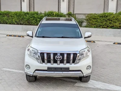 2017 TOYOTA PRADO VXR V4 2.7L GCC Specs FULL OPTION White Brown SUV