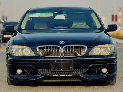 2007 BMW 7-Series 750i 8 Cylinders Engine Black Beige Sedan Neat and Clean Car