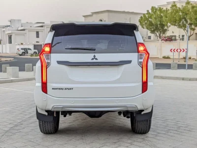 2019 Mitsubishi Montero Sport GLS 4WD Premium 6 Cylinders Engine White Beige SUV