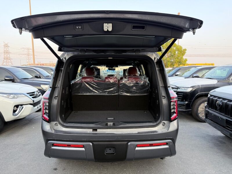 2025 Nissan Patrol Le Platinum VR35 Twin-Turbo 3.5 LiterV6 Grey Red SUV