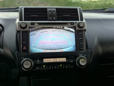 2017 TOYOTA PRADO VXR V4 2.7L GCC Specs FULL OPTION White Brown SUV