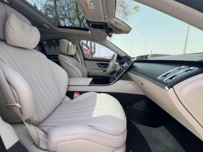 2023 Mercedes-Benz S 580 8 Cylinders Engine Black Beige Sedan AWD