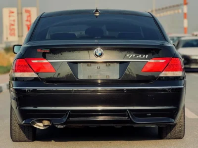 2007 BMW 7-Series 750i 8 Cylinders Engine Black Beige Sedan Neat and Clean Car
