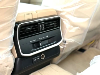 2022 Toyota Land Cruiser GXR 4.0L 6 Cylinders Engine White Beige SUV GCC Specs