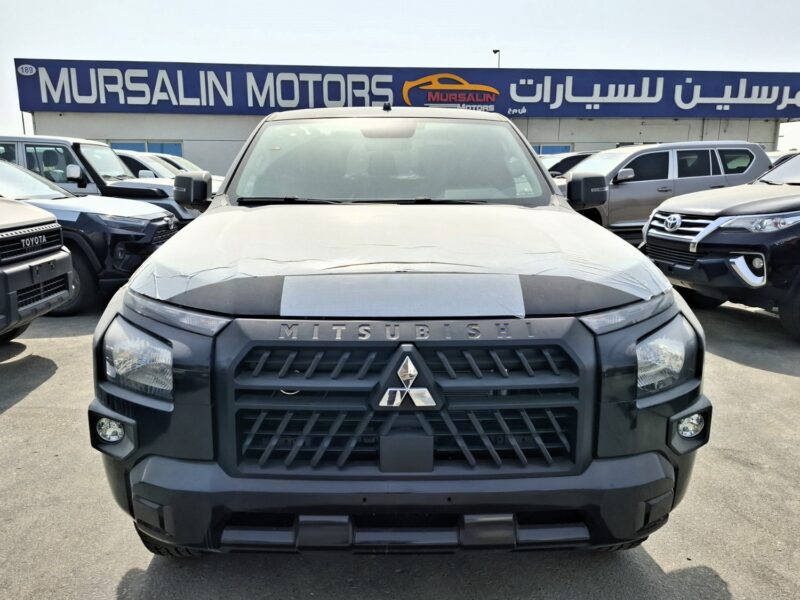 2025 Mitsubishi L200 2.4L 4 Cylinders Engine MT DC Black Petrol Black Truck