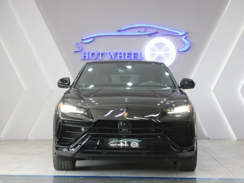 2024 Lamborghini Urus S 4.0T Twin-Turbocharged V8 Black SUV AWD