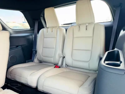 2014 Ford Explorer XLT 4 Cylinders Engine White Beige SUV MINT CONDITION