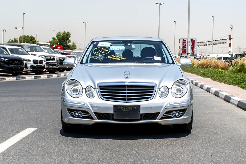 2008 Mercedes-Benz E-Class E 350 6 Cylinders Engine Silver Black Sedan