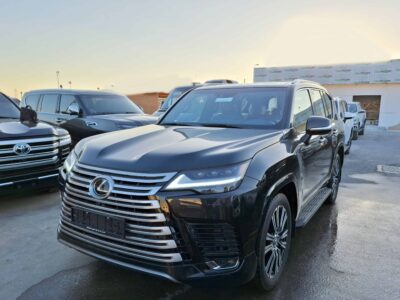 2023 Lexus LX600 3.5-liter V6 Four Cam 24-valve Black Red SUVPetrol