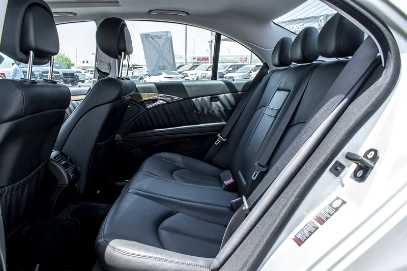 2008 Mercedes-Benz E-Class E 350 6 Cylinders Engine Silver Black Sedan