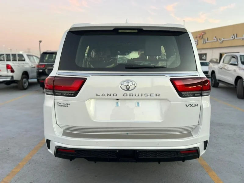 2025 Toyota Land Cruiser VXR 3.3L 6 Cylinder Engine Diesel White Red SUV