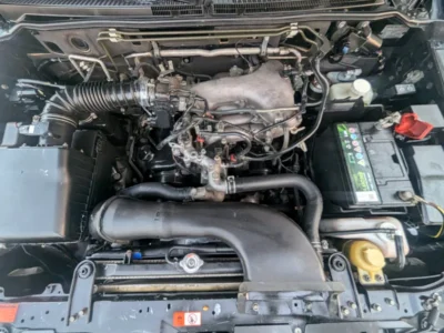 2016 MITSUBISHI PAJERO GLS MID OPTION 6 Cylinder Engine GCC Black Beige SUV