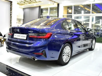 2020 BMW 3-Series 320i 4 Cylinders Engine Blue Beige Sedan