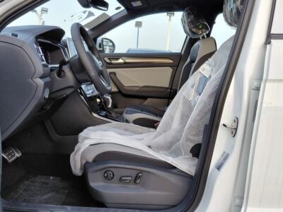 2025 VOLKSWAGEN T-ROC R LINE 300 TSI 1.5L 4 Cylinders Engine White Black SUV