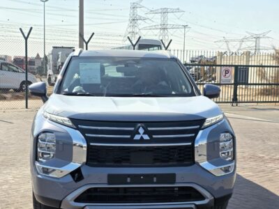 2026 Mitsubishi Outlander P-Line 2.5L DOHC Direct Injection 4-Cylinder Grey Brown Petrol