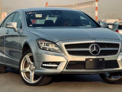2014 Mercedes-Benz CLS-Class CLS 350 Blueefficiency 6 Cylinders Engine Silver Black Sedan