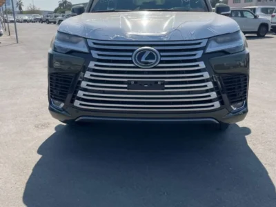 2025 Lexus LX 700h Signature 3.5L 6 Cylinder Engine HYBRID Green Red SUV