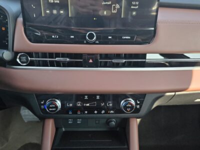 2026 Mitsubishi Outlander P-Line 2.5L DOHC Direct Injection 4-Cylinder Grey Brown Petrol