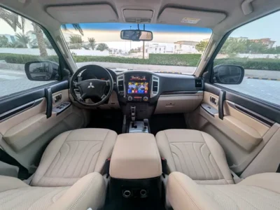 2016 MITSUBISHI PAJERO GLS MID OPTION 6 Cylinder Engine GCC Black Beige SUV