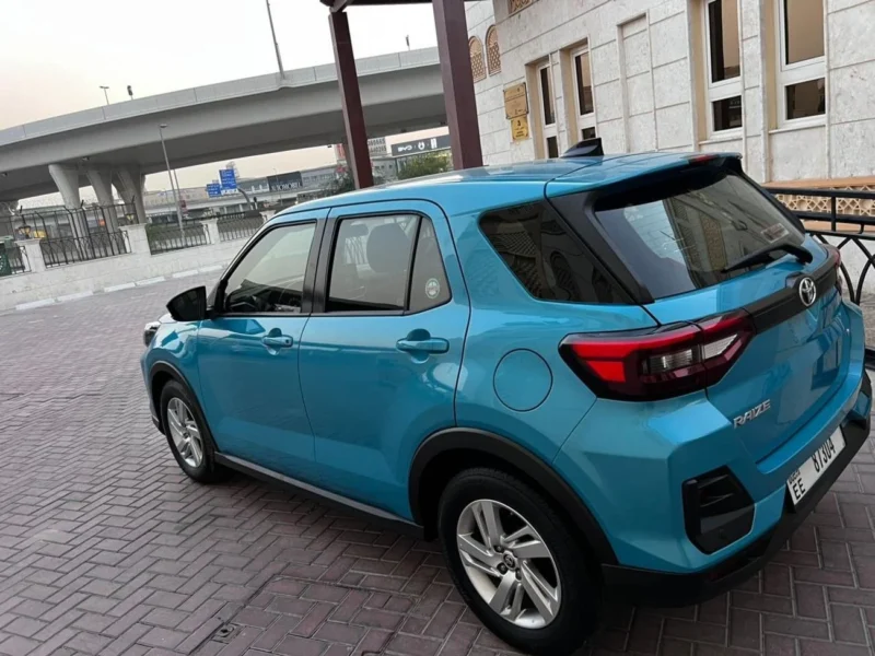 2022 Toyota Raize 1.2 L 4 Cylinders Engine Blue Black SUV FWD