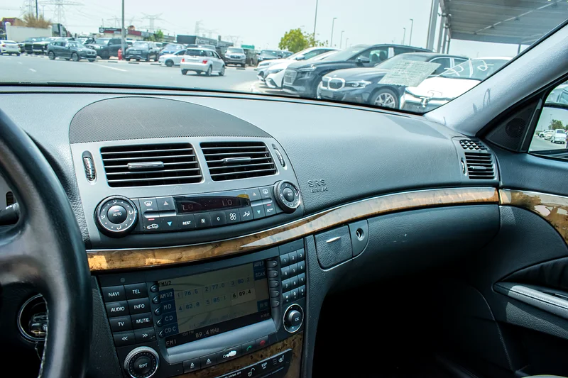 2005 Mercedes-Benz E-Class E 350 6 Cylinders Petrol Engine Black Sedan