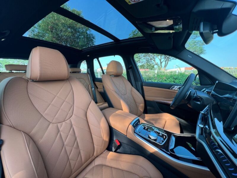 2025 BMW X5 40i M Sport 3.0L 6 Cylinders Engine White Tan SUV GCC Specs
