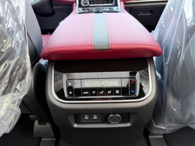 2025 Nissan Patrol Le Platinum VR35 Twin-Turbo 3.5 LiterV6 Grey Red SUV