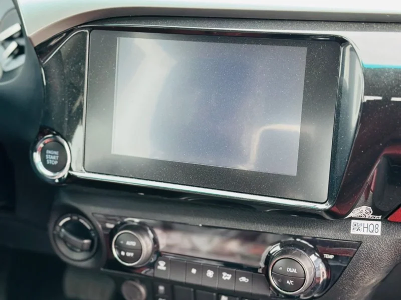 2025 Toyota Hilux S GLX 2.4L AWD A/T White Red Pick-Up Truck