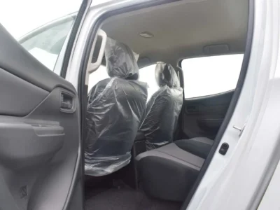 2022 Mitsubishi L200 GLX 2.5 Liters 4 Cylinders Engine Silver Grey Pick Up Truck