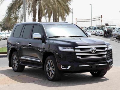 2010 Toyota Landcruiser GXR 4.6L V8 Black Orange SUV Petrol GCC Specs