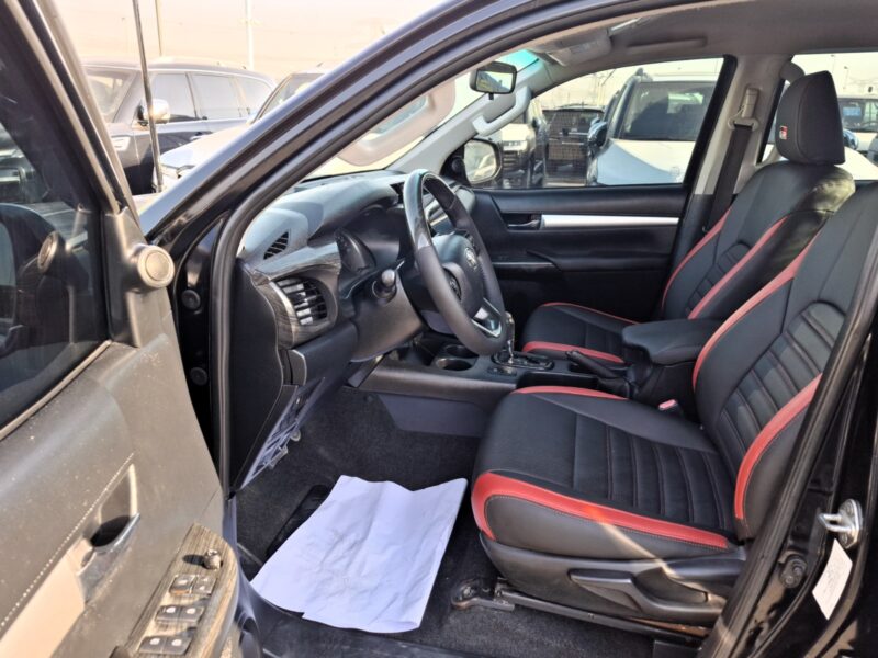 2017 Toyota Hilux Revo GR 2.7L 4-CYLINDER AT Black Pick Up Truck Petrol