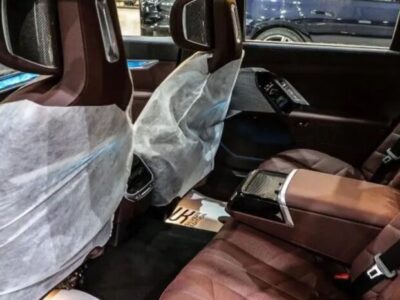 2024 BMW BMW B7 4.4L Twin-Turbocharged V8 Grey SUV AWD