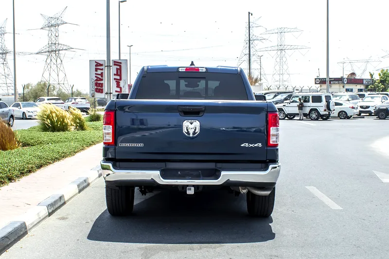2023 Dodge Ram 1500 Big Horn 8 Cylinders Engine Petrol Blue Black