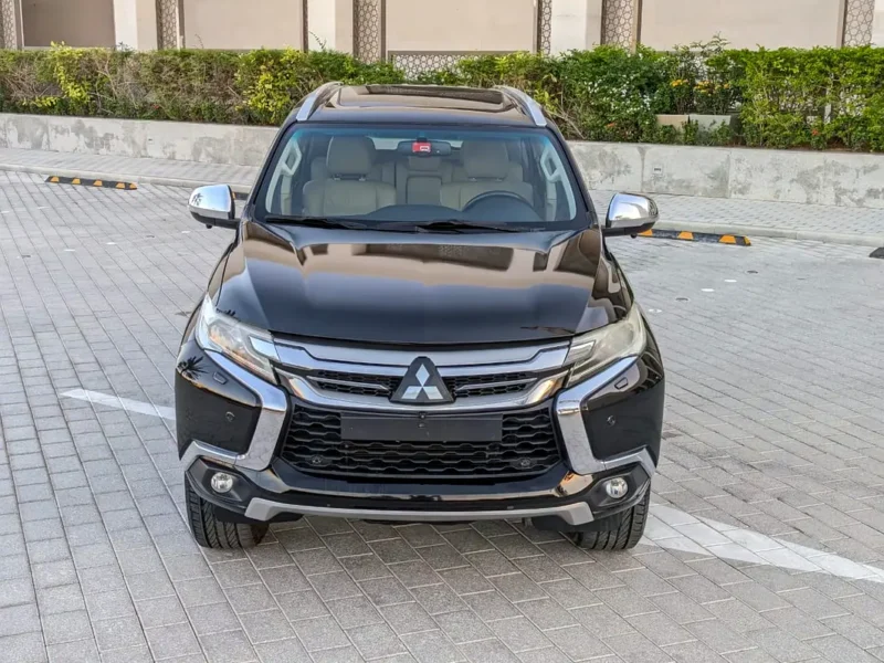 2017 Mitsubishi Montero Sport GLS 4WD Top Line 6 Cylinder Engine Black Beige SUV