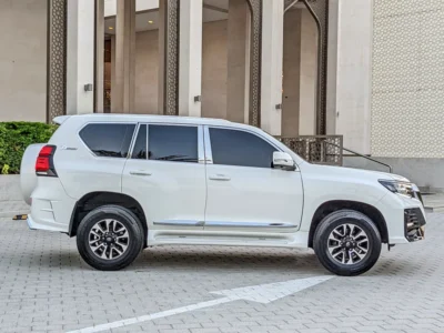 2011 Toyota Prado Tx-l MID FACELIFTED 2023 6 Cylinder Engine White Beige SUV