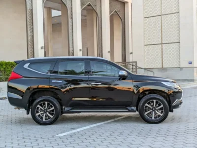 2017 Mitsubishi Montero Sport GLS 4WD Top Line 6 Cylinder Engine Black Beige SUV