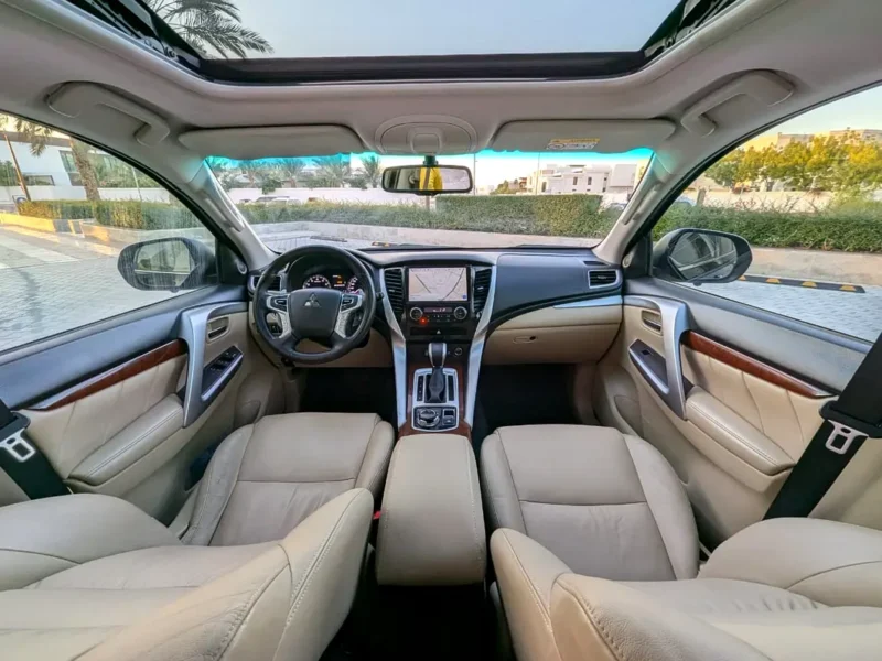 2017 Mitsubishi Montero Sport GLS 4WD Top Line 6 Cylinder Engine Black Beige SUV