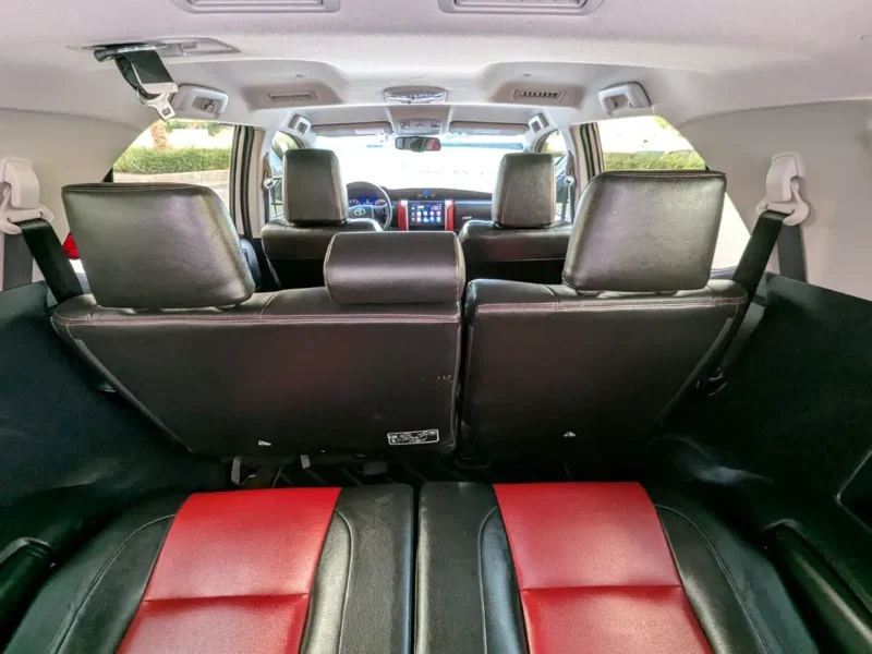 2018 TOYOTA FORTUNER TRD SPORTIVO GCC V4 2.7L White Red SUV