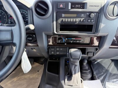 2025 Toyota LC Pickup 4.0L V6 Petrol Engine AT DC Grey Pick Up Truck GCC