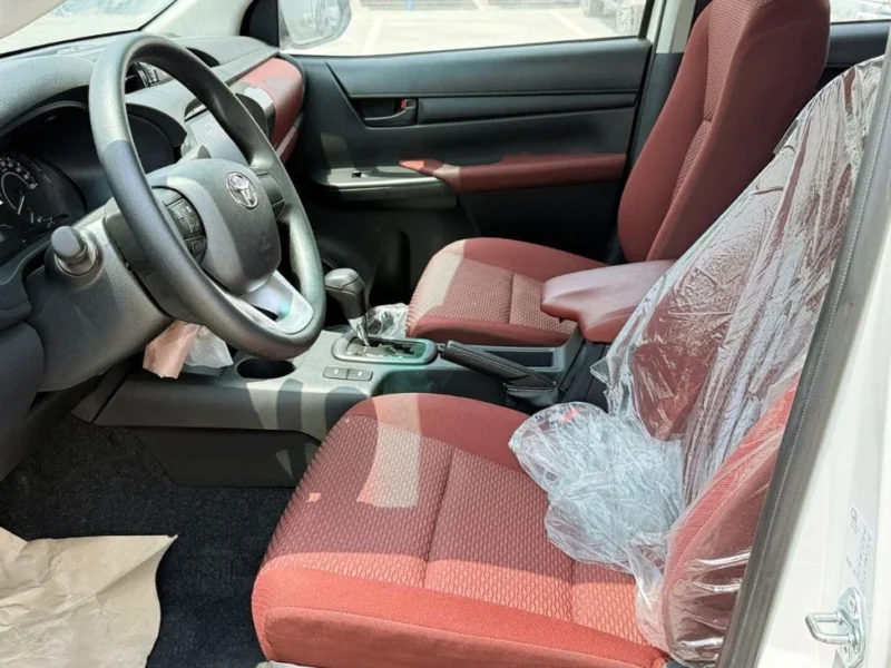 2025 Toyota Hilux 2.7L 4 Cylinders Engine Petrol AT Double Cab 4x4 White Red