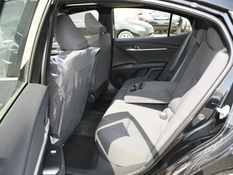 2025 Toyota Camry LE 2.5 Liters 4 Cylinders Engine Black Grey Sedan FWD GCC Specs