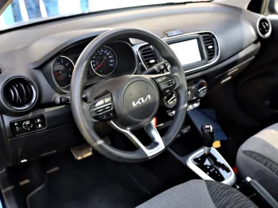 2022 Kia Pegas MPI Top 4 Cylinders Engine Blue Black Sedan GCC Specs